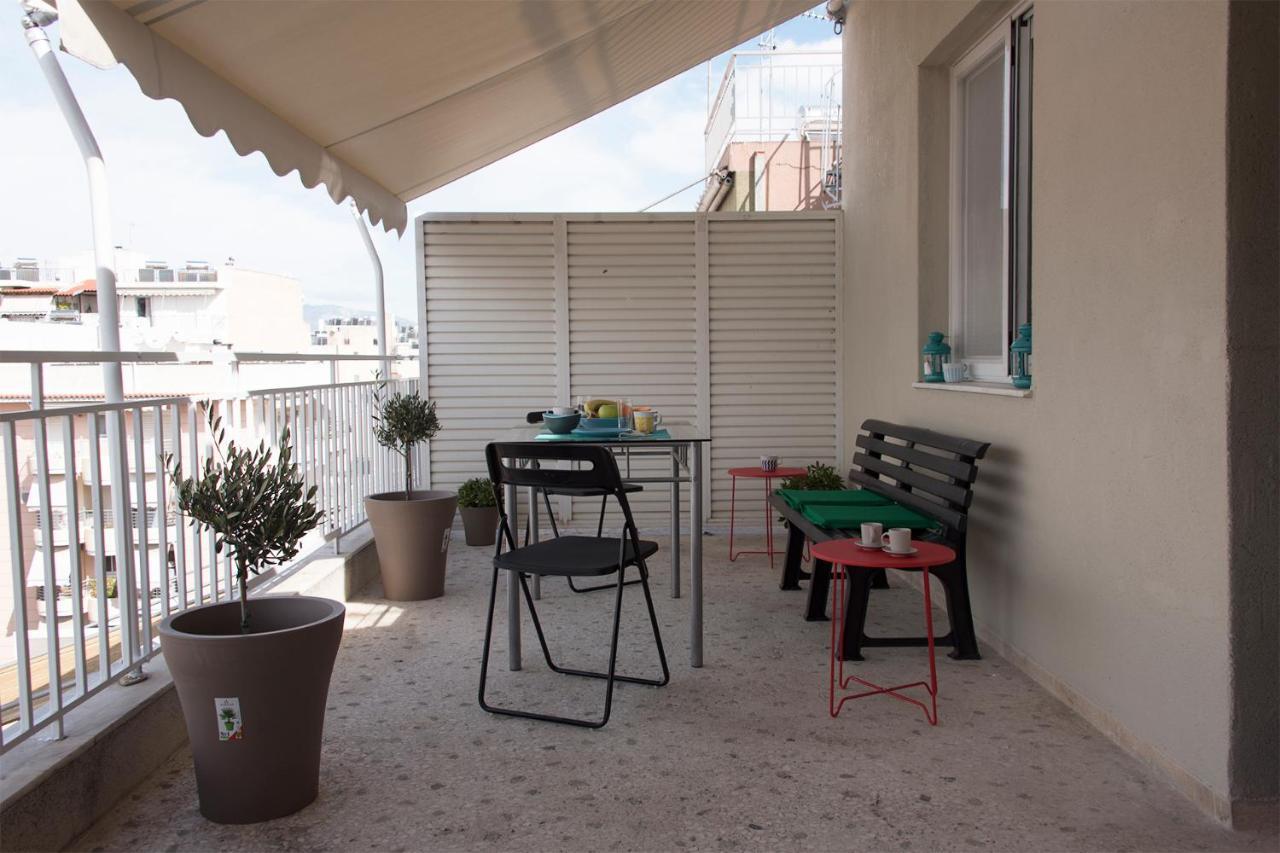 El Greco Bright, Airy Penthouse In Trendy Petralona Apartment *